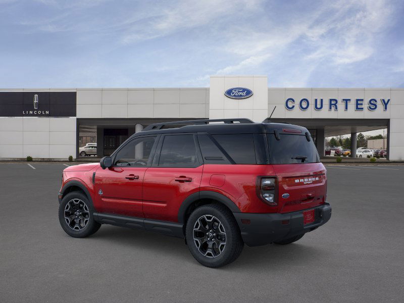 2025 Ford Bronco Sport Outer Banks photo 2