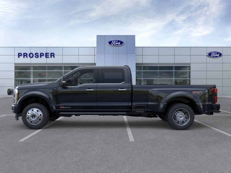 2026 Ford F-450 Platinum photo 3