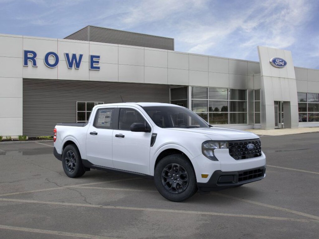 New 2025 Ford Maverick XLT Truck