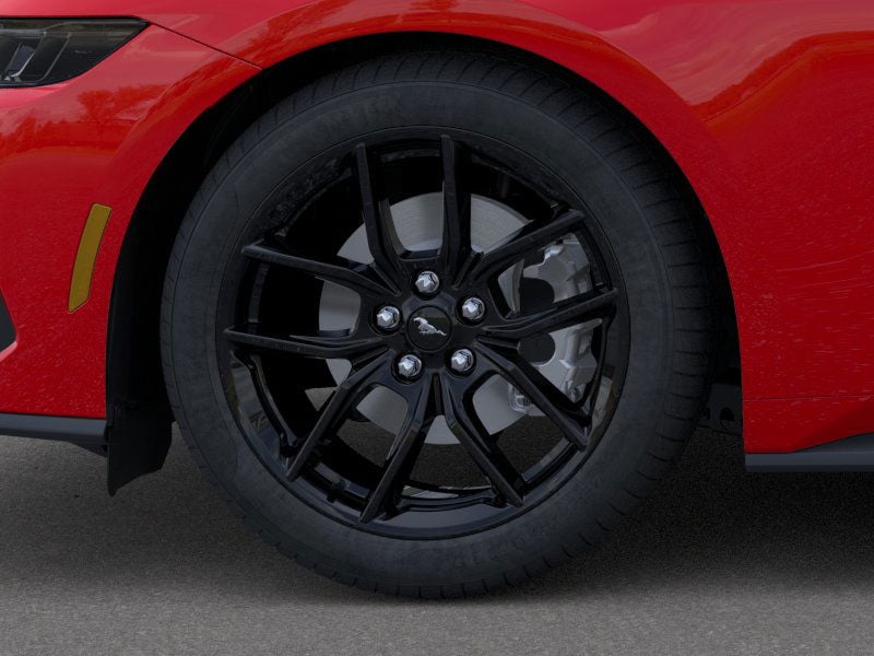 2025 Ford Mustang  19