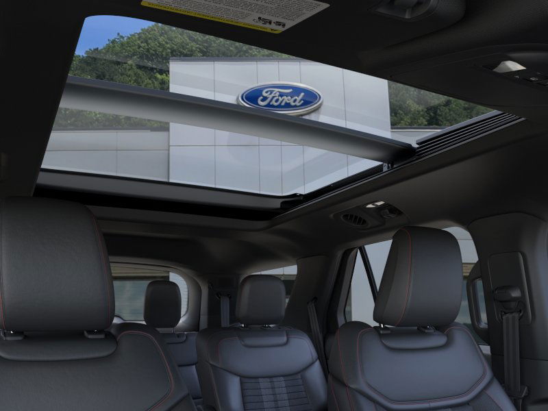 2025 Ford Explorer ST-Line photo 25