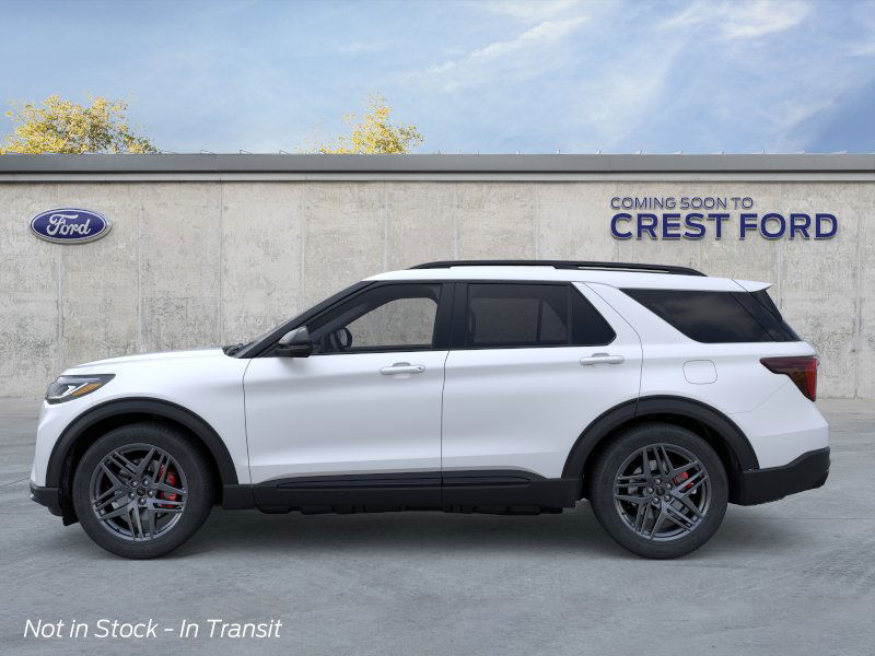 2025 Ford Explorer ST photo 3