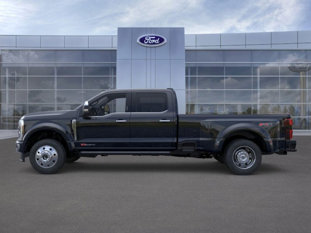 New 2026 Ford Super Duty F-450 Platinum TRUCK