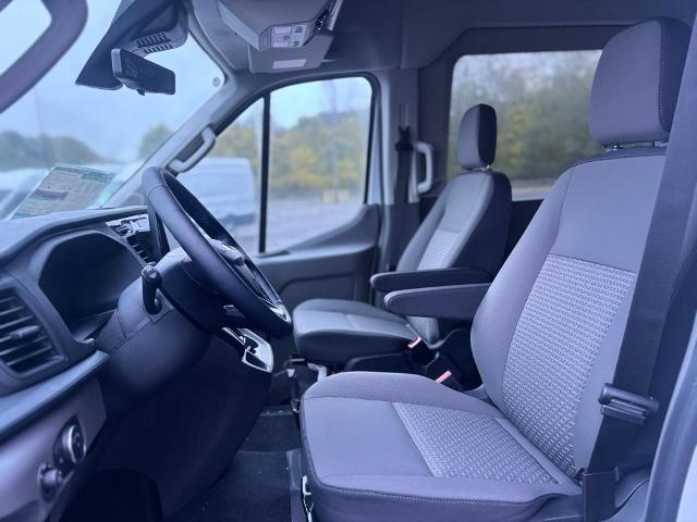 2024 Ford Transit Passenger Van XLT - Photo 37