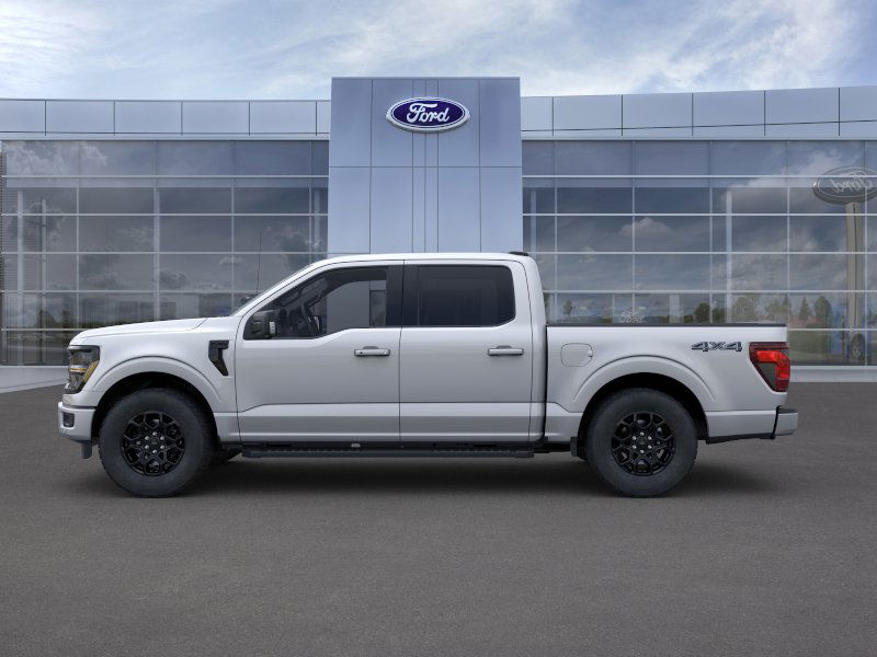 2025 Ford F-150 XLT photo 3