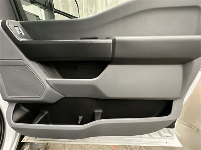 Thumbnail: 2025 Ford Econoline - 45