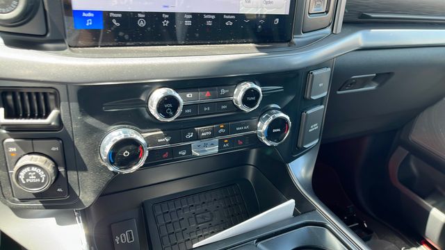2025 Ford F-150 XLT - Photo 70