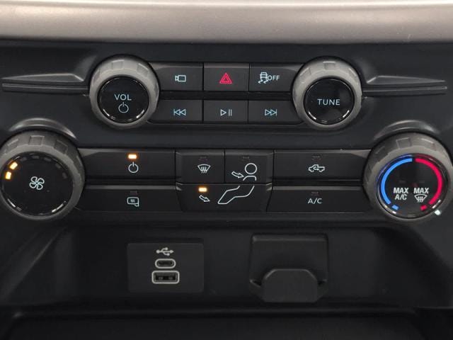 new 2025 Ford F-150 car, priced at $39,056