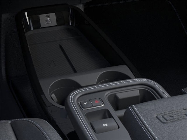 2025 Ford Mustang Mach-E GT - Photo 37