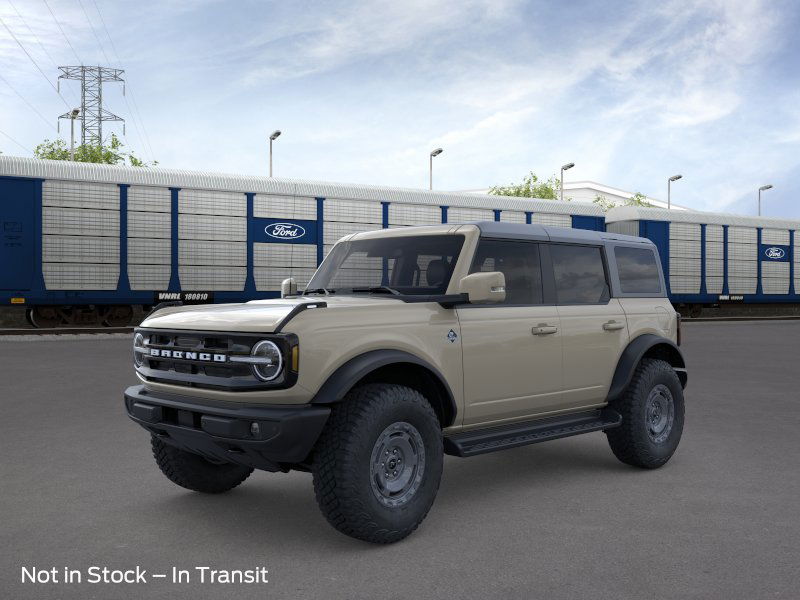 2025 Ford Bronco Outer Banks photo 3