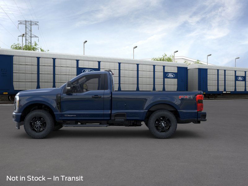 2025 Ford F-250 photo 3