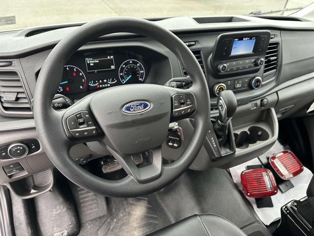 2024 Ford Transit Cutaway Base - Photo 31