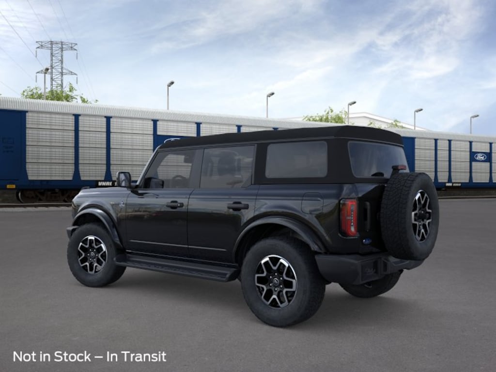 New 2026 Ford Bronco Outer Banks SUV