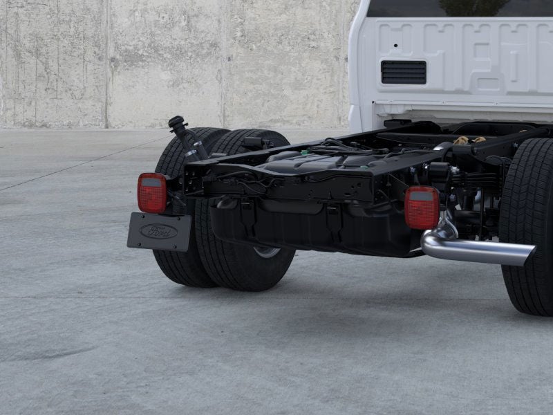 2026 Ford F-350 Super Duty Chassis Cab XL - Photo 48