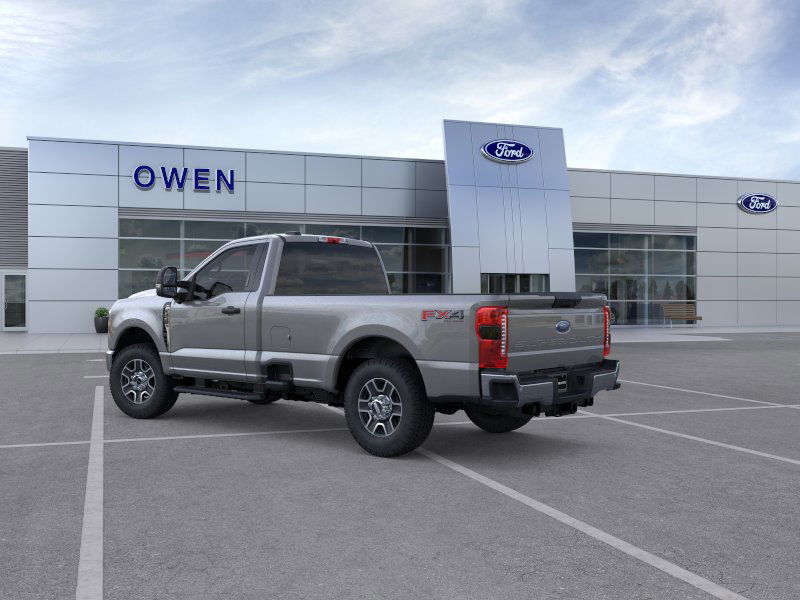 2025 Ford F-350 Super Duty XLT - Photo 4