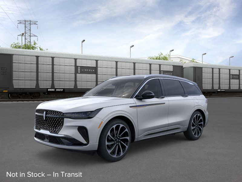 2026 Lincoln Nautilus Black Label's photo