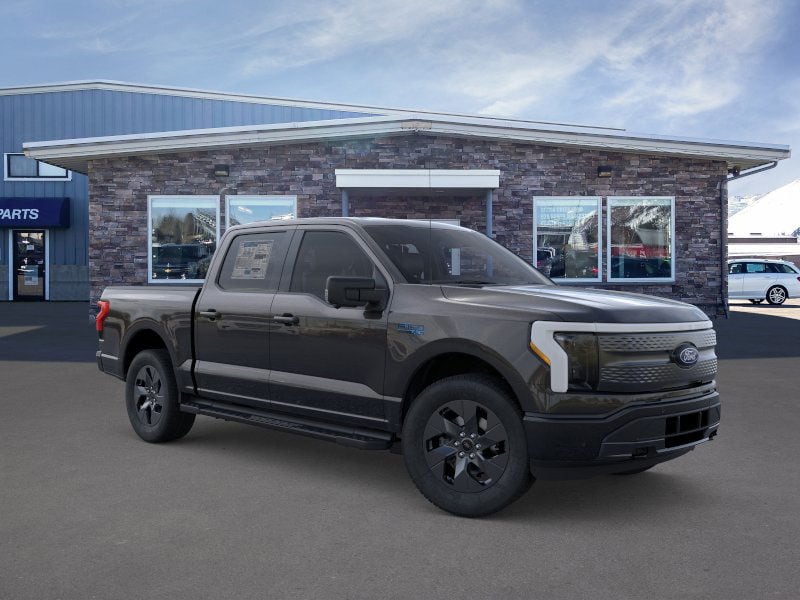 2025 Ford F-150 Lightning Flash - Photo 50