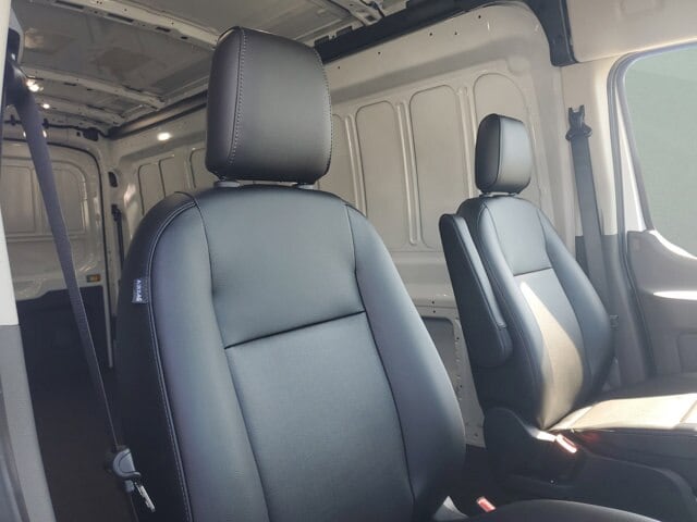 2025 Ford Transit Van Base - Photo 70