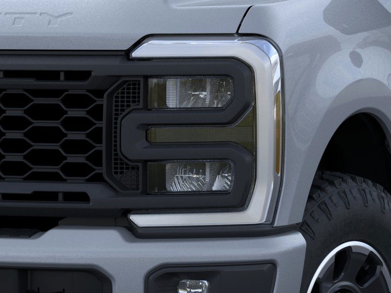 Thumbnail: 2025 Ford Econoline - 18