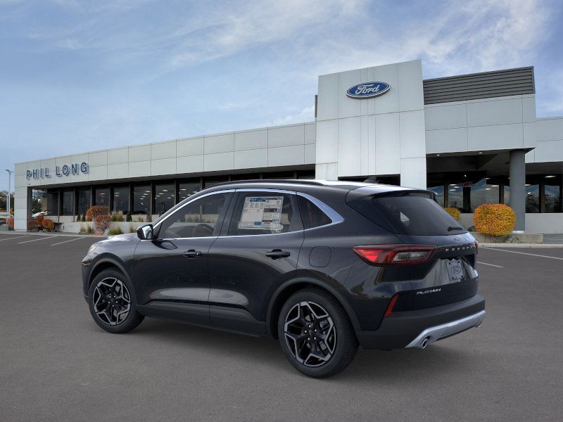 2026 Ford Escape Hybrid Platinum photo 3