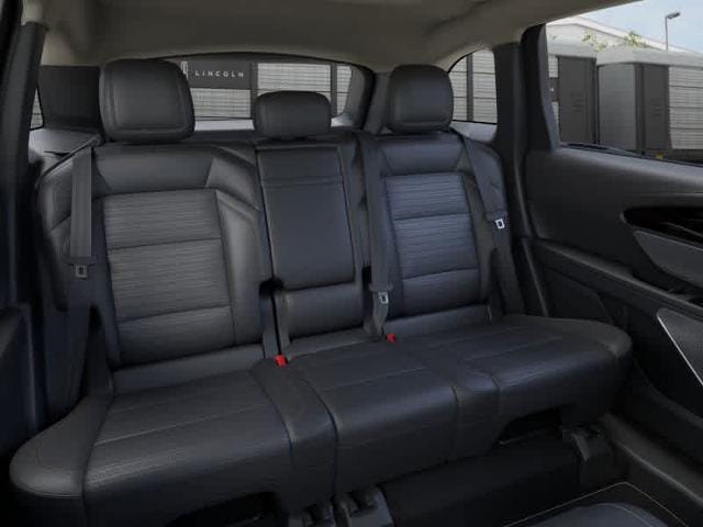 Thumbnail: 2026 Lincoln Nautilus - 33