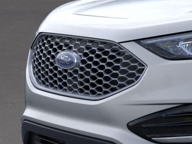Thumbnail: 2024 Ford Edge - 39