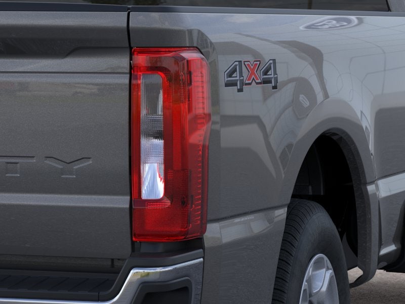 2026 Ford Super Duty F-350 SRW XLT Truck Super Cab