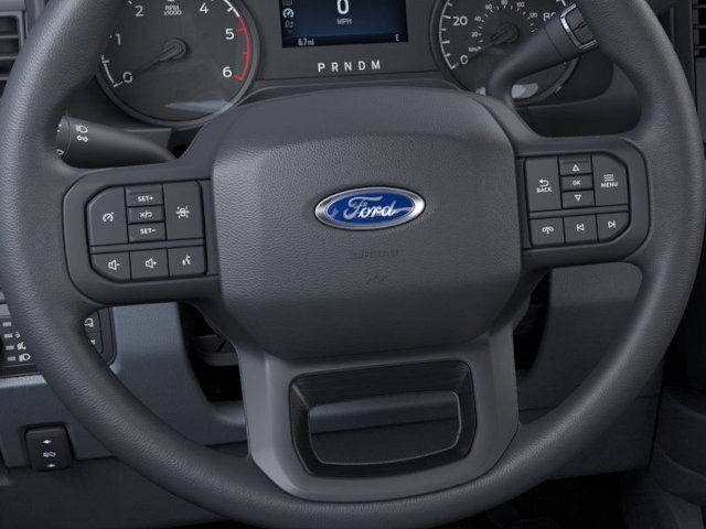2025 Ford F-350 Super Duty Chassis Cab XLT - Photo 34