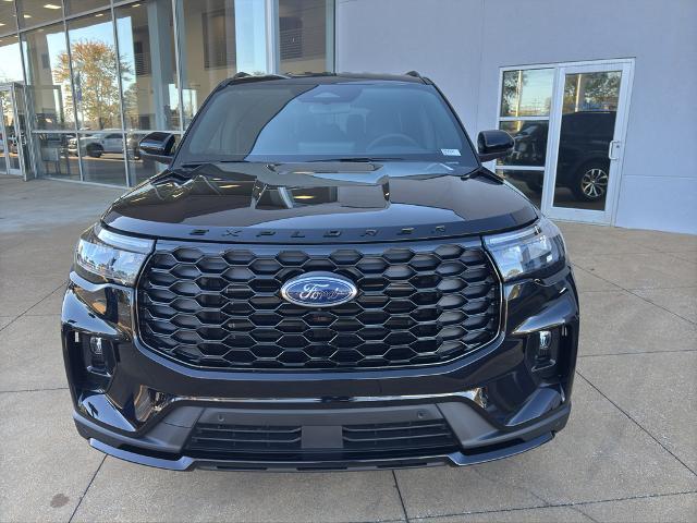 2026 Ford Explorer ST-Line - Photo 23