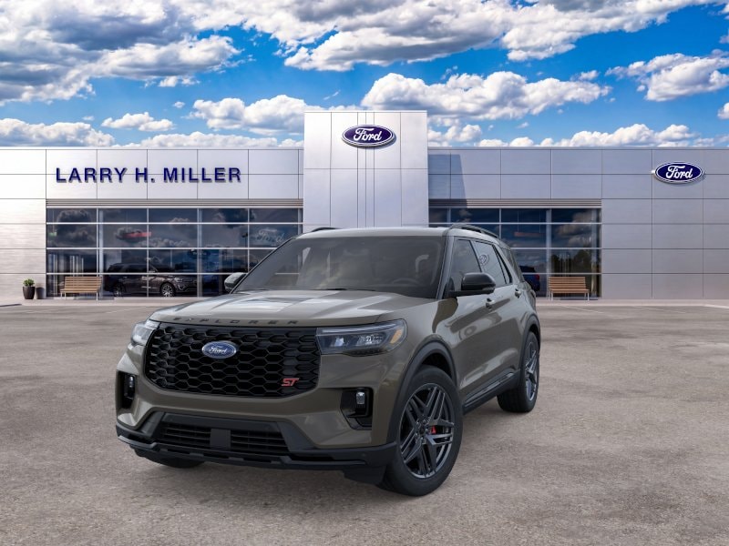 2026 Ford Explorer ST - Photo 13