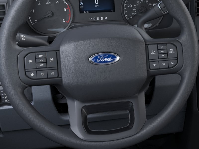 2025 Ford F-450 Super Duty Chassis Cab XLT - Photo 12