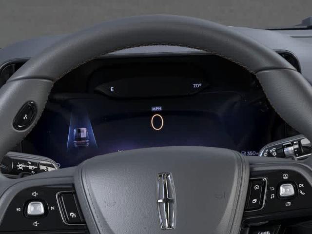 Thumbnail: 2026 Lincoln Aviator - 35