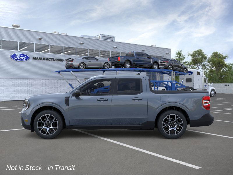 2025 Ford Maverick Lariat photo 3