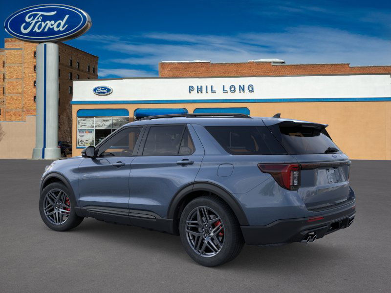 2025 Ford Explorer ST photo 3