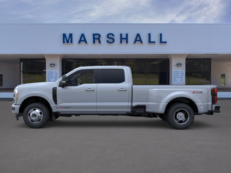 2026 Ford F-350 Platinum photo 2