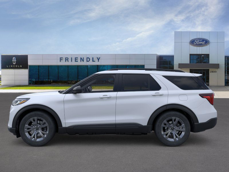 2026 Ford Explorer photo 3
