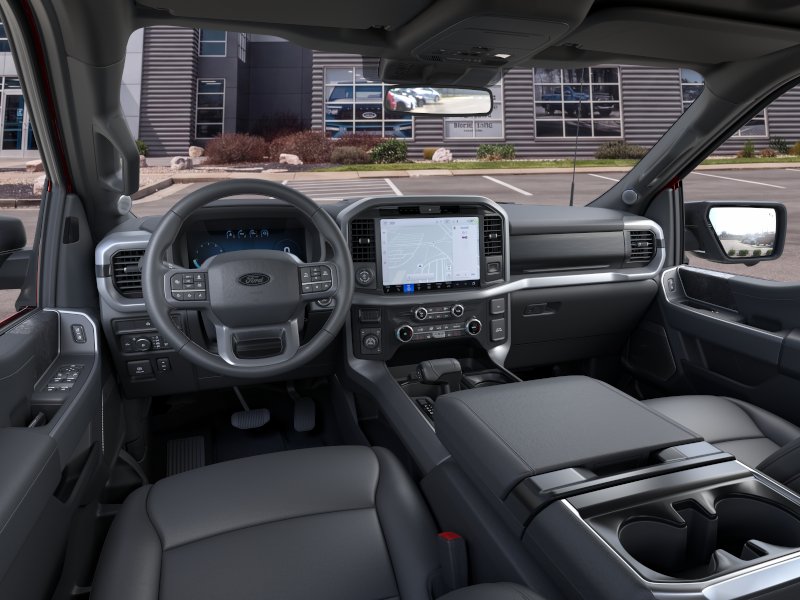 2025 Ford F-150 XLT - Photo 9