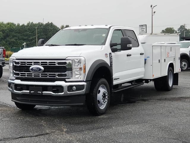 2025 Ford F-450 Super Duty Chassis Cab XL - Photo 21