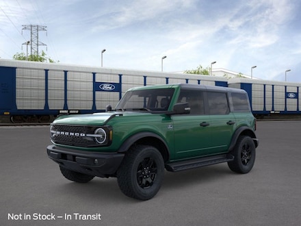 2025 Ford Bronco Outer Banks SUV