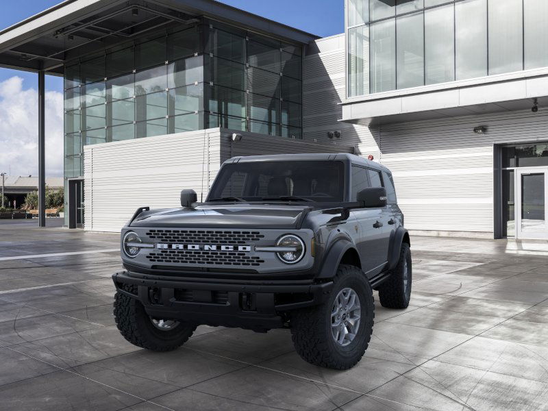 2025 Ford Bronco Badlands photo 2