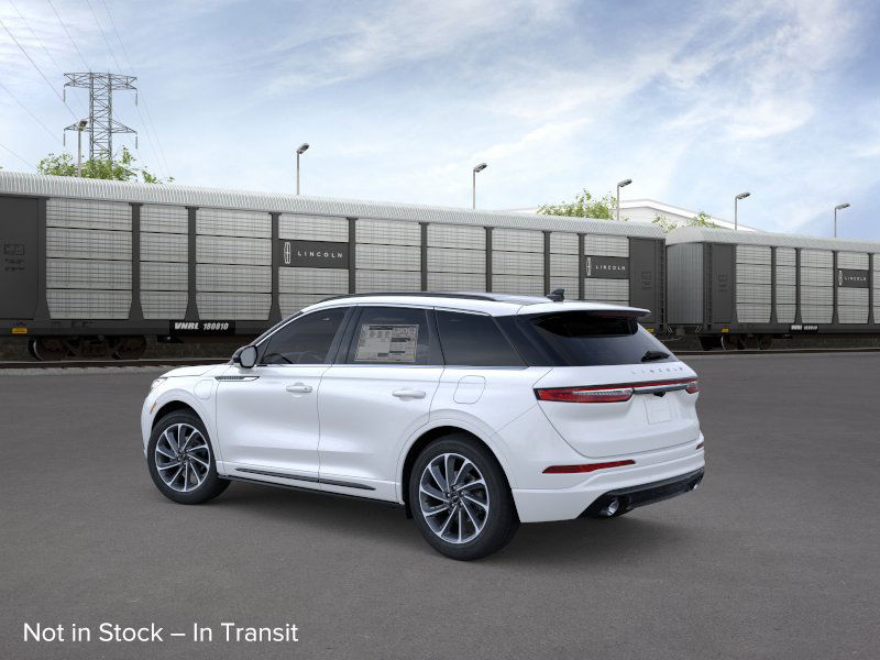 2025 Lincoln Corsair Grand Touring photo 4
