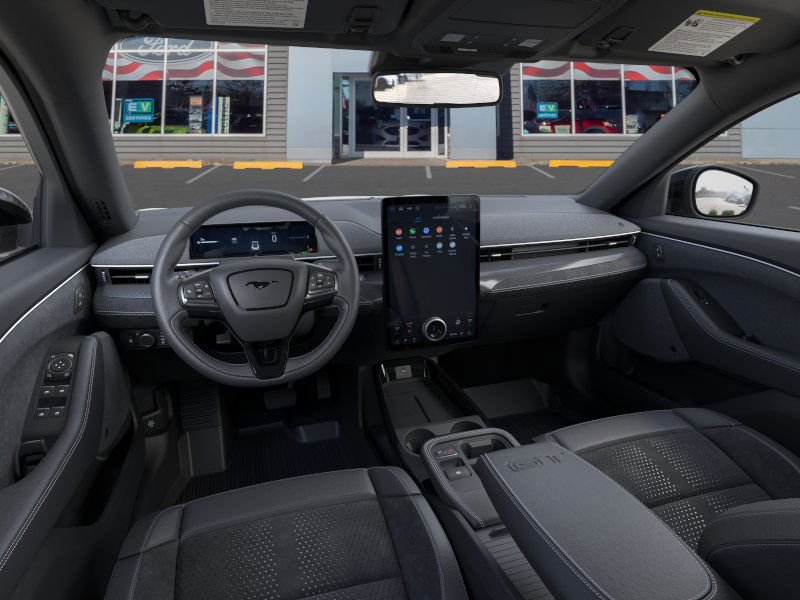 2025 Ford Mustang Mach-E GT - Photo 9