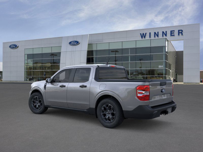 2025 Ford Maverick XLT photo 2