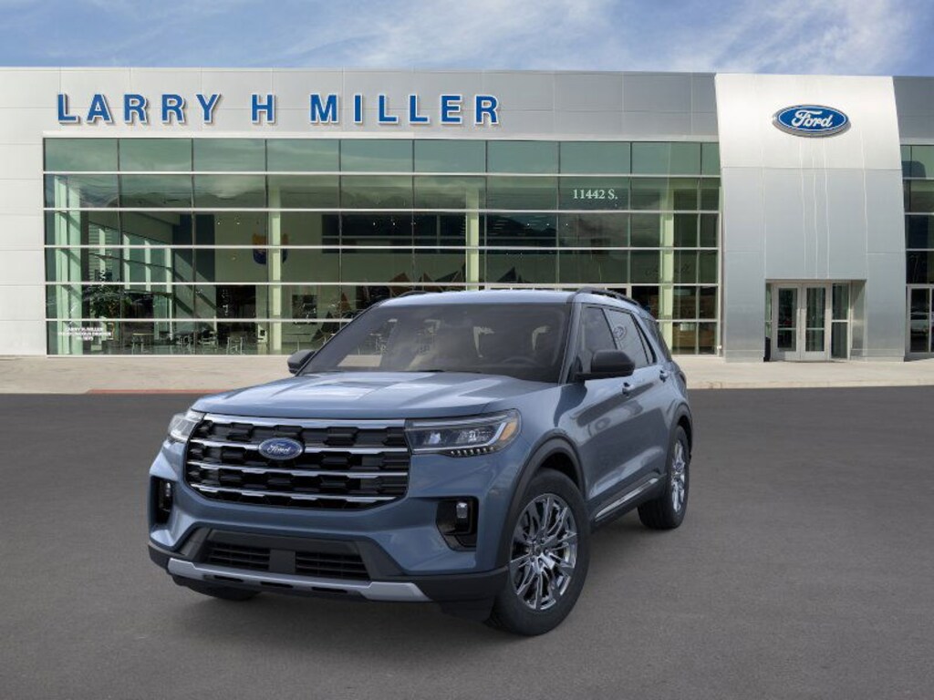 New 2025 Ford Explorer Active 4WD I4 Engine