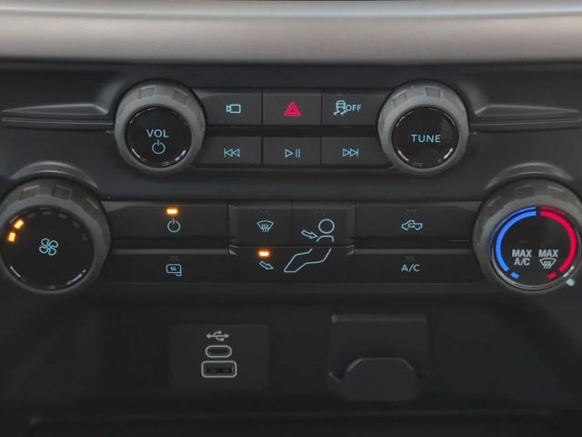 new 2025 Ford F-150 car, priced at $39,056