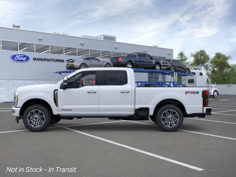 2025 Ford F-350 Platinum photo 3
