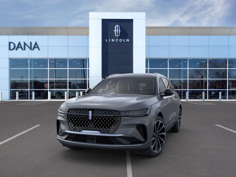 2025 Lincoln Nautilus Black Label photo 2