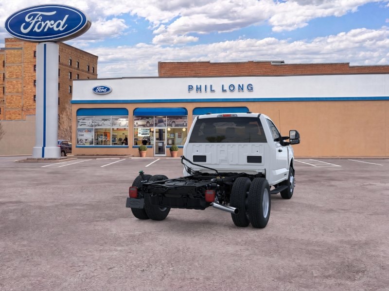 2025 Ford F-350SD XL Chassis