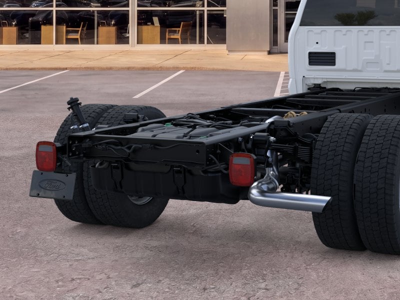2026 Ford F-450 Super Duty Chassis Cab XL - Photo 21