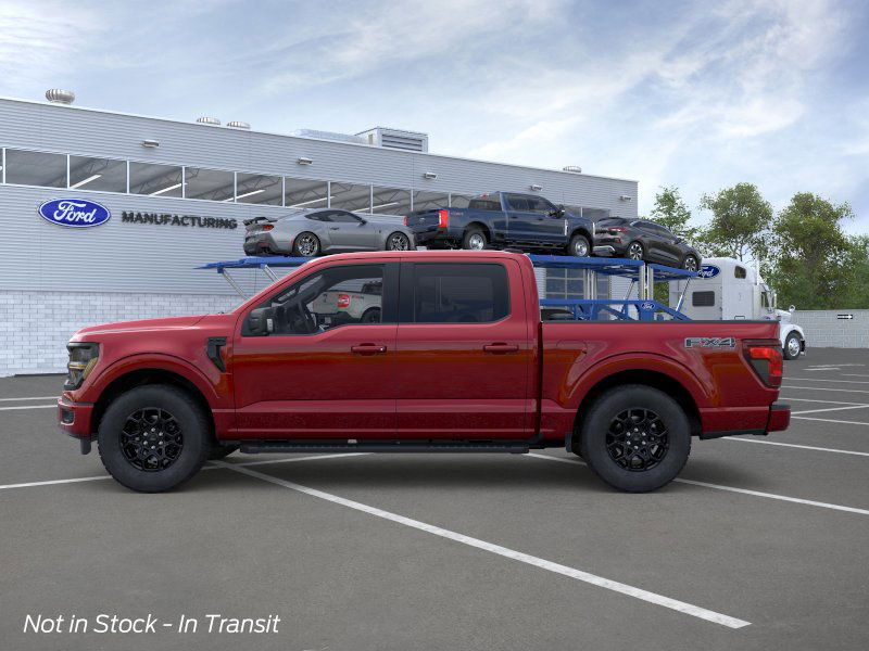 2025 Ford F-150 XLT photo 3